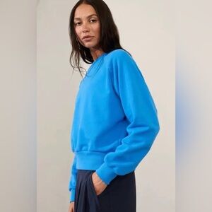 Athleta Forever Fleece Relaxed Crew Sweatshirt in Blue